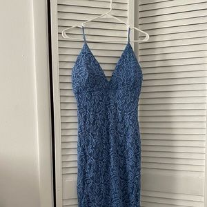 David’s Bridal Glitter Stretch Lace V-Neck Sheath Gown